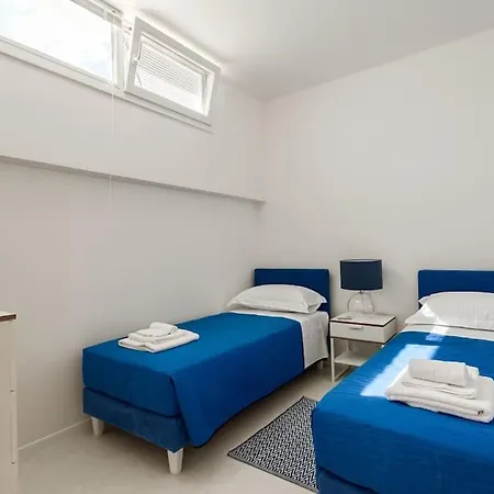 Villa Marinaia - Casa Aurora *